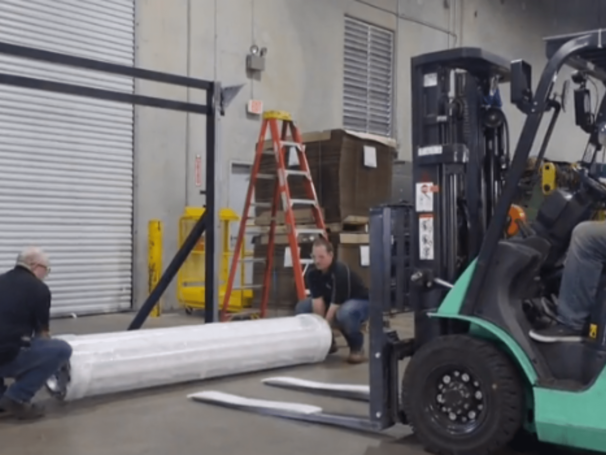 3 TopTips for Installing Your Janus Commercial Door